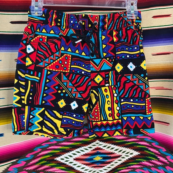 SOLD 90s VINTAGE FUNKY GEOMETRIC SHORTS - Picture 2 of 7